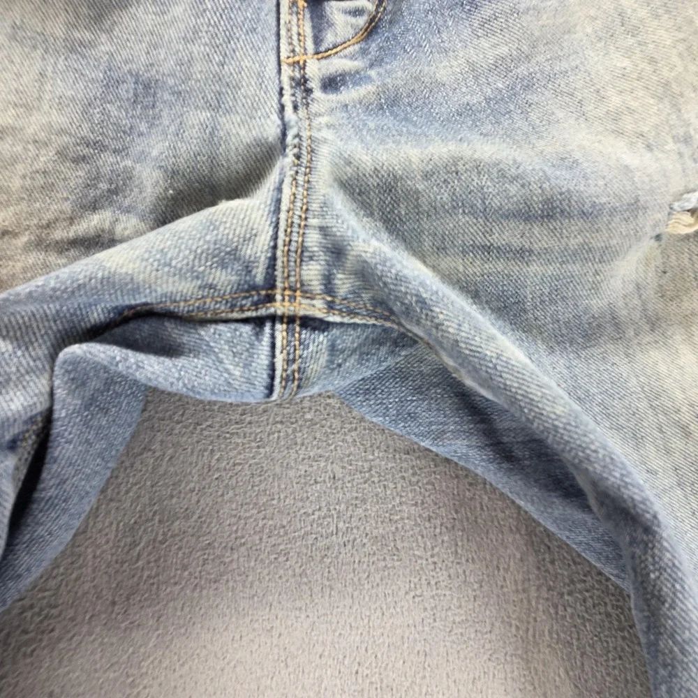 Vintage‎ Levis Engineered Jeans Mens 10th Anniversary Twisted Flap Fits 32x26